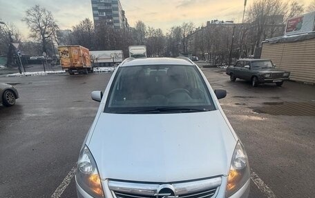 Opel Zafira B, 2012 год, 740 000 рублей, 7 фотография