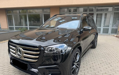 Mercedes-Benz GLS, 2025 год, 18 900 000 рублей, 2 фотография