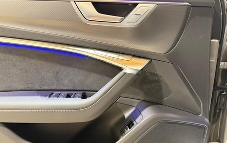 Audi RS 6, 2025 год, 19 800 000 рублей, 22 фотография