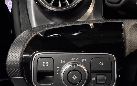 Mercedes-Benz CLA, 2022 год, 3 500 000 рублей, 12 фотография