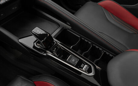 Geely Coolray I, 2024 год, 2 295 000 рублей, 18 фотография