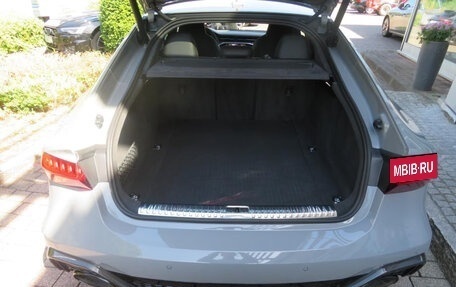 Audi RS 7, 2024 год, 22 000 000 рублей, 24 фотография