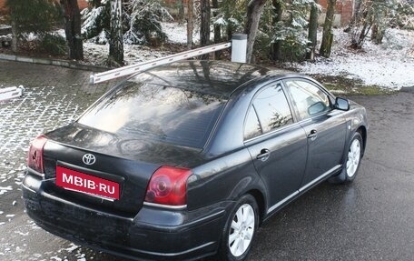Toyota Avensis III рестайлинг, 2004 год, 595 000 рублей, 11 фотография
