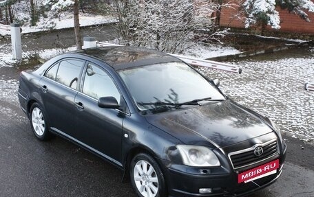 Toyota Avensis III рестайлинг, 2004 год, 595 000 рублей, 17 фотография
