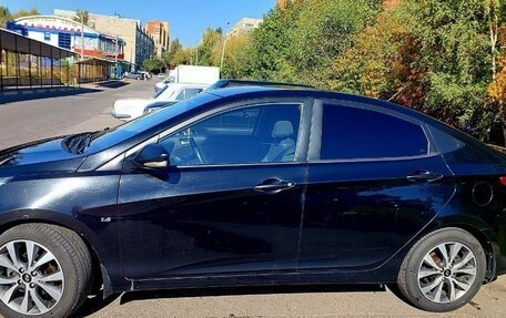 Hyundai Solaris II рестайлинг, 2016 год, 1 100 000 рублей, 1 фотография