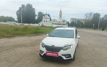 Renault Logan II, 2020 год, 650 000 рублей, 1 фотография