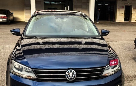 Volkswagen Jetta VI, 2015 год, 1 040 000 рублей, 1 фотография