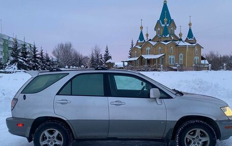 Lexus RX IV рестайлинг, 2001 год, 850 000 рублей, 3 фотография