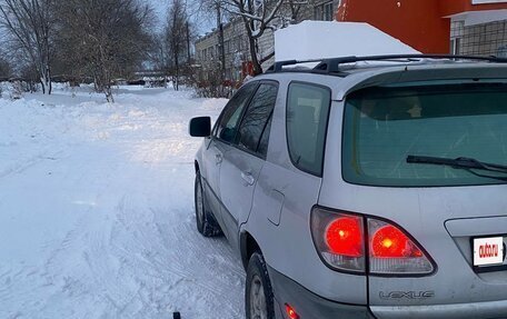 Lexus RX IV рестайлинг, 2001 год, 850 000 рублей, 6 фотография