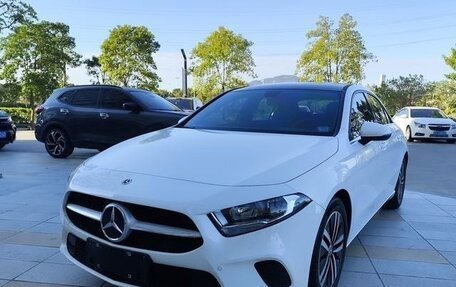 Mercedes-Benz A-Класс, 2022 год, 2 400 911 рублей, 1 фотография