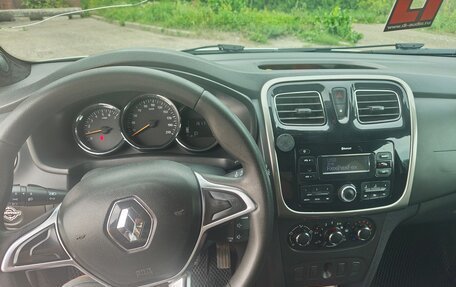 Renault Logan II, 2020 год, 650 000 рублей, 10 фотография