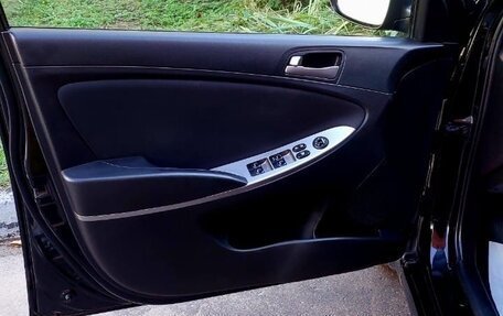 Hyundai Solaris II рестайлинг, 2016 год, 1 100 000 рублей, 10 фотография