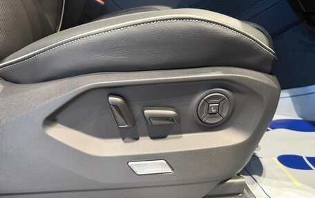 Volkswagen Touareg III, 2025 год, 11 700 000 рублей, 17 фотография