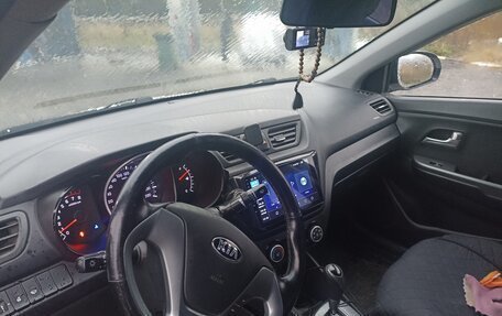 KIA Rio III рестайлинг, 2015 год, 700 000 рублей, 10 фотография