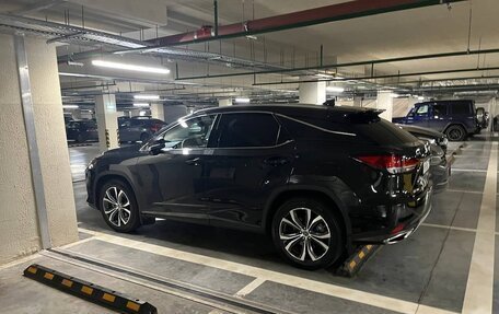 Lexus RX IV рестайлинг, 2021 год, 5 700 000 рублей, 2 фотография