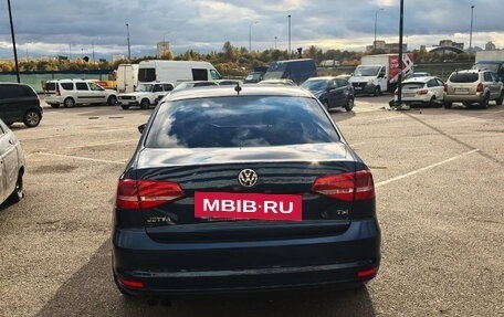 Volkswagen Jetta VI, 2015 год, 1 040 000 рублей, 4 фотография