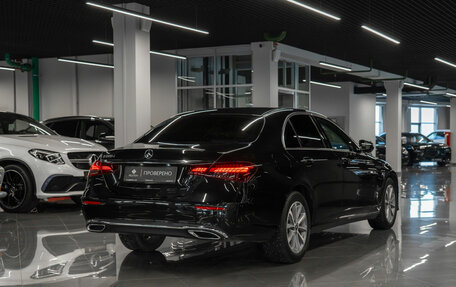 Mercedes-Benz E-Класс, 2020 год, 2 210 000 рублей, 5 фотография