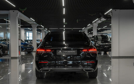 Mercedes-Benz E-Класс, 2020 год, 2 210 000 рублей, 6 фотография