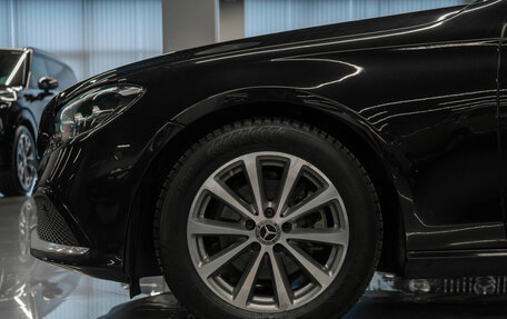 Mercedes-Benz E-Класс, 2020 год, 2 210 000 рублей, 21 фотография