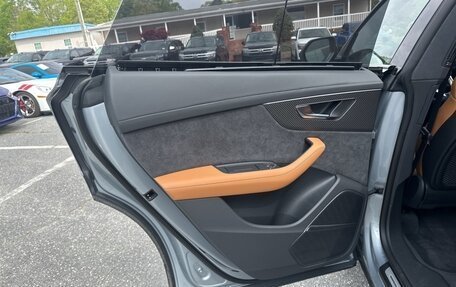 Audi RS Q8 I, 2025 год, 19 544 556 рублей, 30 фотография