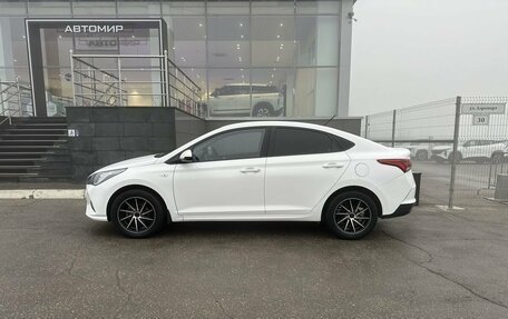 Hyundai Solaris II рестайлинг, 2022 год, 1 880 000 рублей, 8 фотография