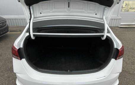 Hyundai Solaris II рестайлинг, 2022 год, 1 880 000 рублей, 15 фотография