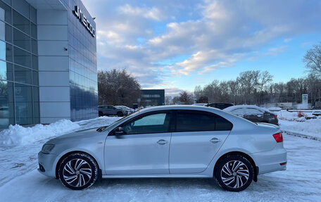 Volkswagen Jetta VI, 2013 год, 930 000 рублей, 5 фотография