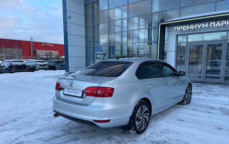 Volkswagen Jetta VI, 2013 год, 930 000 рублей, 8 фотография
