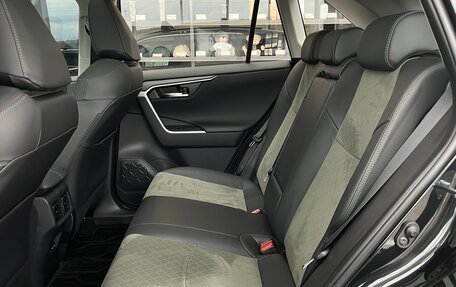 Toyota RAV4, 2025 год, 4 599 000 рублей, 30 фотография