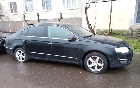 Volkswagen Passat B6, 2006 год, 336 000 рублей, 2 фотография