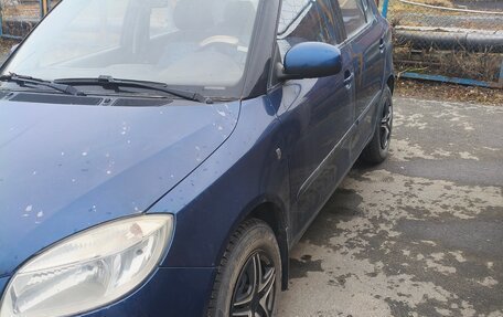 Skoda Fabia II, 2007 год, 325 000 рублей, 2 фотография