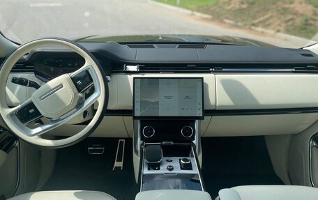 Land Rover Range Rover IV рестайлинг, 2023 год, 19 000 000 рублей, 7 фотография