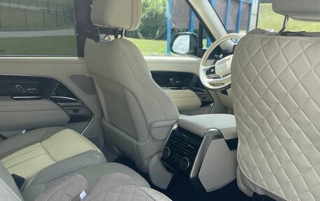 Land Rover Range Rover IV рестайлинг, 2023 год, 19 000 000 рублей, 9 фотография