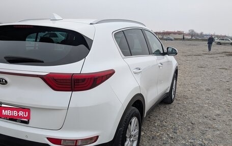 KIA Sportage IV рестайлинг, 2017 год, 1 900 000 рублей, 4 фотография