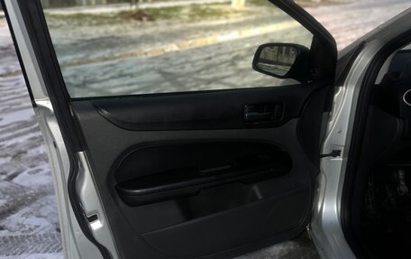 Ford Focus II рестайлинг, 2007 год, 400 000 рублей, 13 фотография