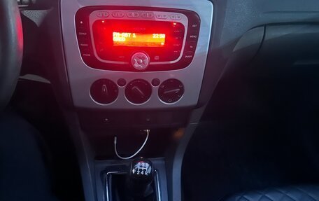 Ford Focus II рестайлинг, 2007 год, 400 000 рублей, 33 фотография