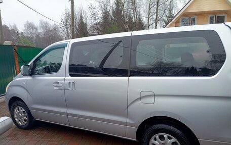 Hyundai Grand Starex Grand Starex I рестайлинг 2, 2010 год, 1 380 000 рублей, 4 фотография