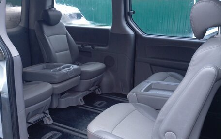 Hyundai Grand Starex Grand Starex I рестайлинг 2, 2010 год, 1 380 000 рублей, 6 фотография