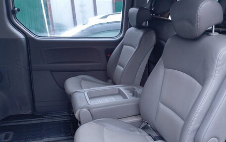 Hyundai Grand Starex Grand Starex I рестайлинг 2, 2010 год, 1 380 000 рублей, 7 фотография