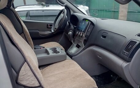 Hyundai Grand Starex Grand Starex I рестайлинг 2, 2010 год, 1 380 000 рублей, 8 фотография