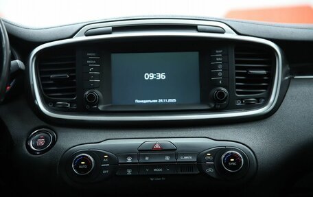 KIA Sorento III Prime рестайлинг, 2017 год, 2 390 000 рублей, 13 фотография