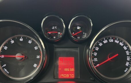 Opel Astra J, 2013 год, 700 000 рублей, 9 фотография