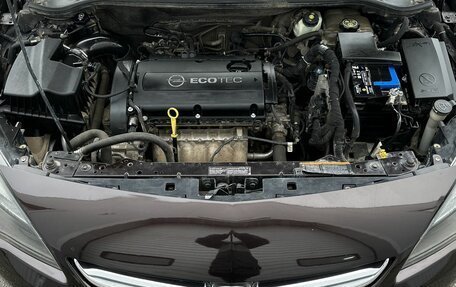 Opel Astra J, 2013 год, 700 000 рублей, 13 фотография