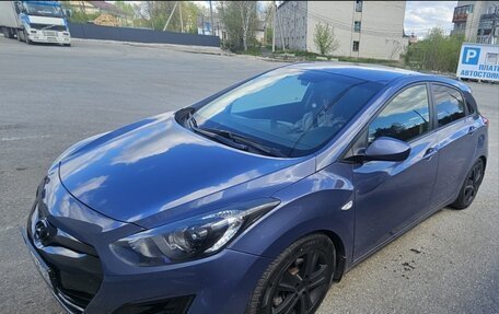 Hyundai i30 II рестайлинг, 2013 год, 900 000 рублей, 1 фотография