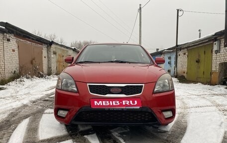 KIA Rio II, 2010 год, 575 000 рублей, 1 фотография