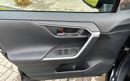 Toyota RAV4, 2025 год, 4 300 000 рублей, 8 фотография