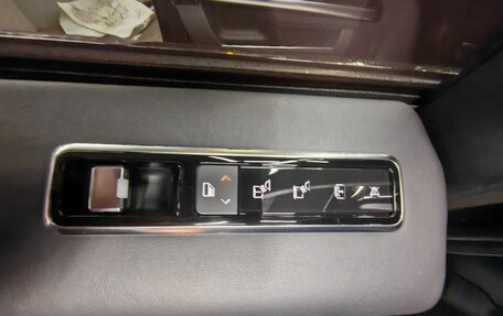 Land Rover Range Rover IV рестайлинг, 2018 год, 9 550 000 рублей, 29 фотография