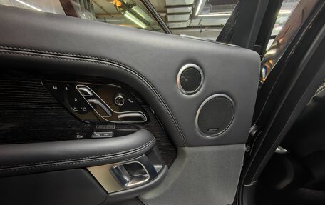 Land Rover Range Rover IV рестайлинг, 2018 год, 9 550 000 рублей, 28 фотография