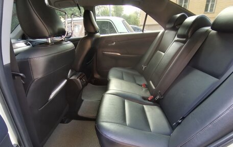 Toyota Camry, 2017 год, 2 400 000 рублей, 17 фотография