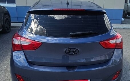 Hyundai i30 II рестайлинг, 2013 год, 900 000 рублей, 4 фотография